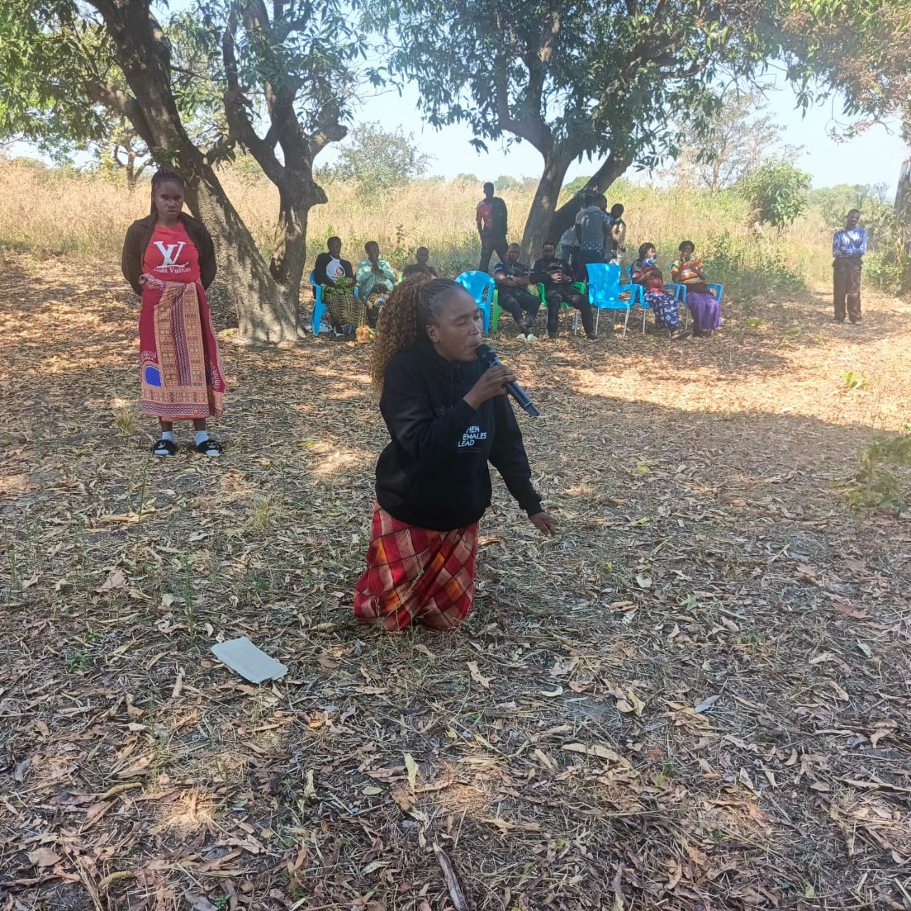 Chembe Kunda addresses residents during a community meeting in Chitambo ahead of Zambia’s 2026 election.