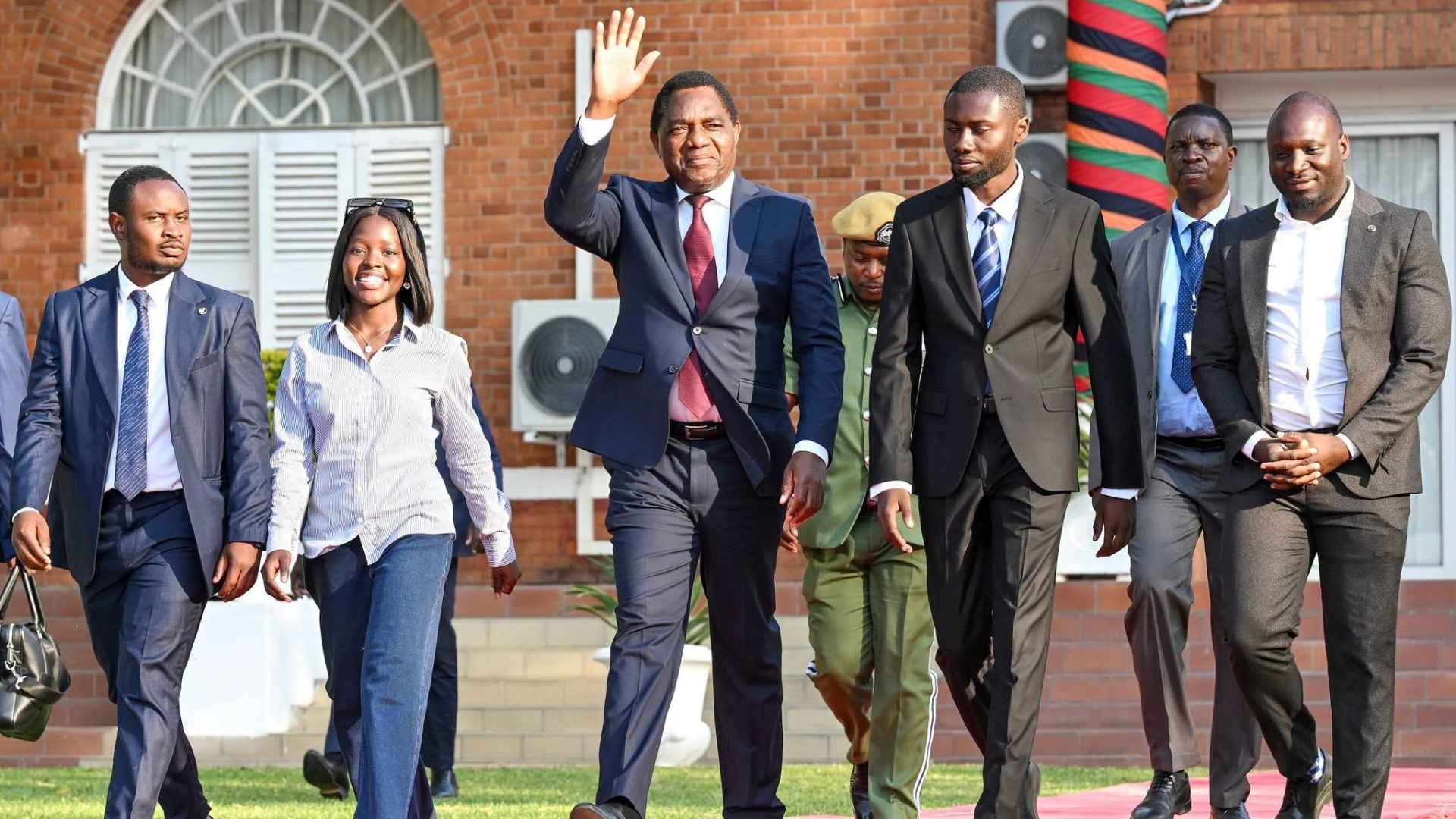President Hakainde Hichilema meeting University of Zambia students at State House to discuss higher education reforms and student welfare.